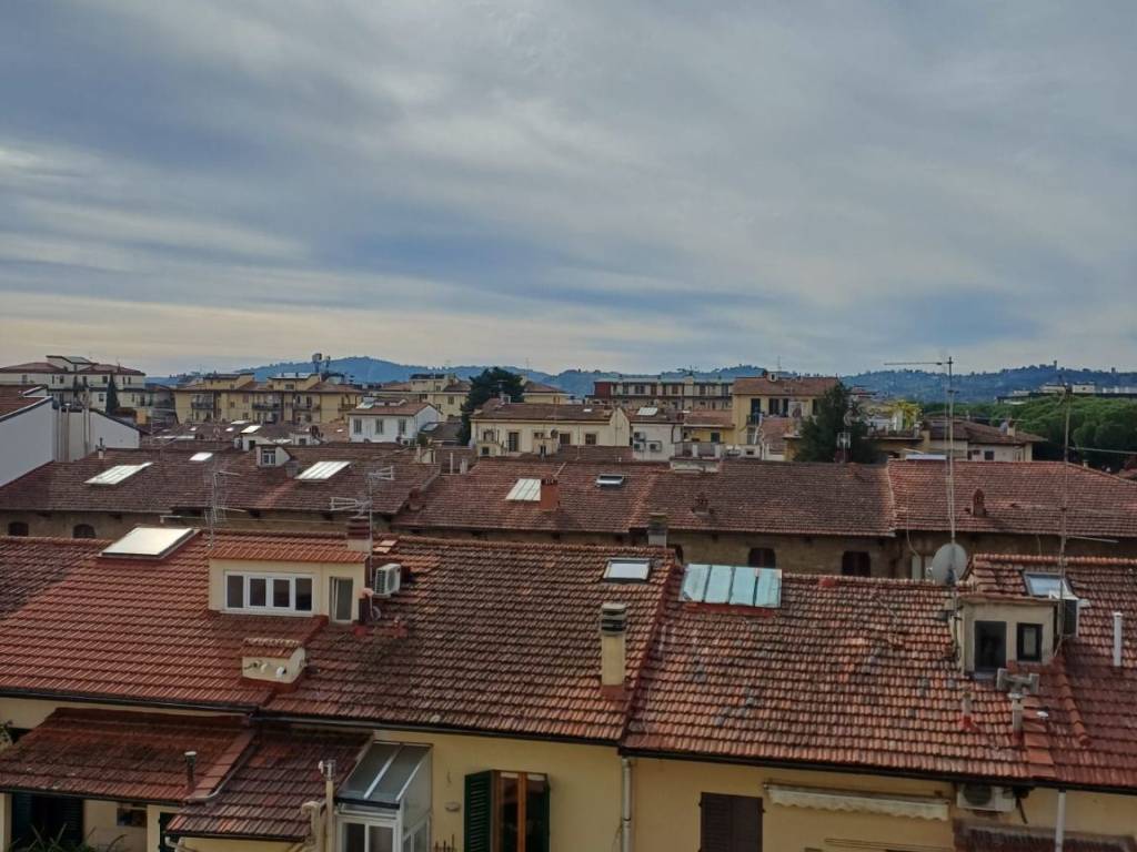 appartamento in vendita a Firenze in zona Coverciano
