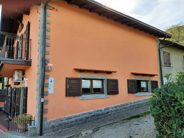 casa indipendente in vendita a Firenzuola