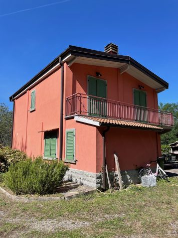 casa indipendente in vendita a Firenzuola