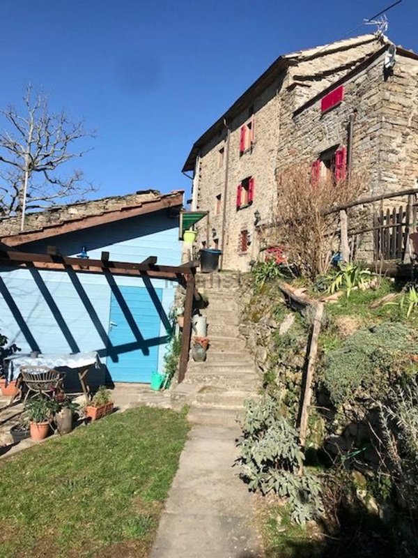 quadrivano in vendita a Firenzuola