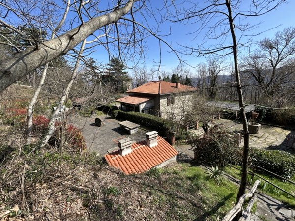 casa indipendente in vendita a Firenzuola