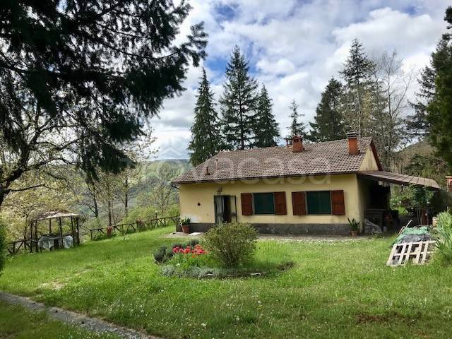 casa indipendente in vendita a Firenzuola