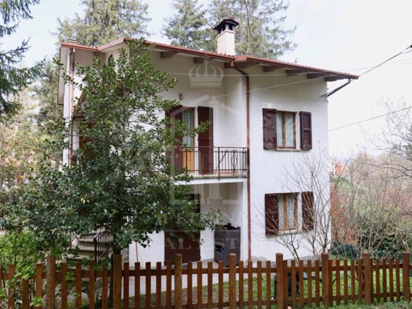 casa indipendente in vendita a Firenzuola