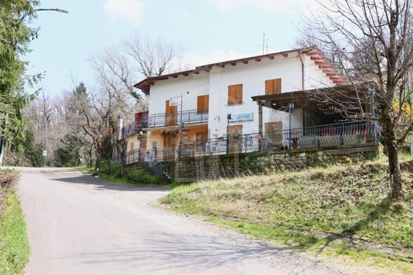 negozio in vendita a Firenzuola