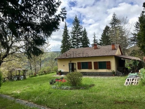 casa indipendente in vendita a Firenzuola