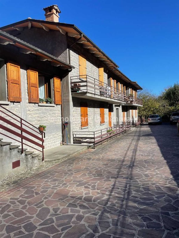 appartamento in vendita a Firenzuola in zona Piancaldoli