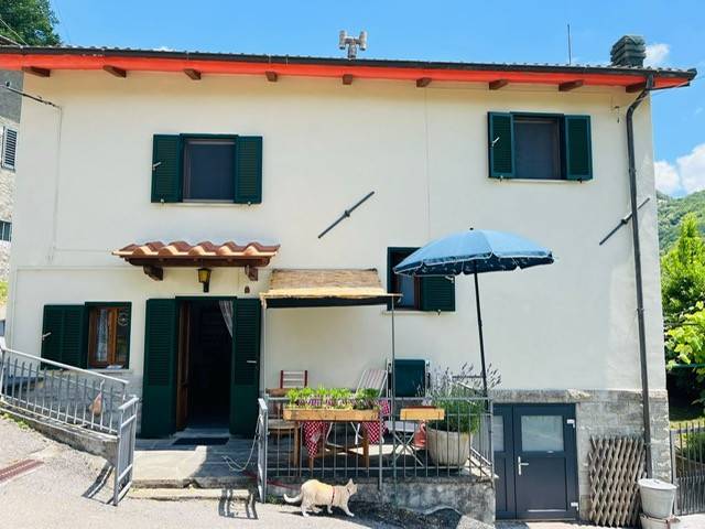 casa indipendente in vendita a Firenzuola in zona Moscheta