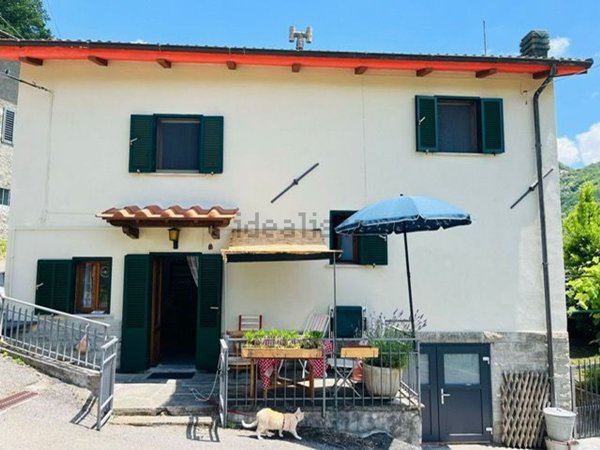 casa indipendente in vendita a Firenzuola in zona Moscheta