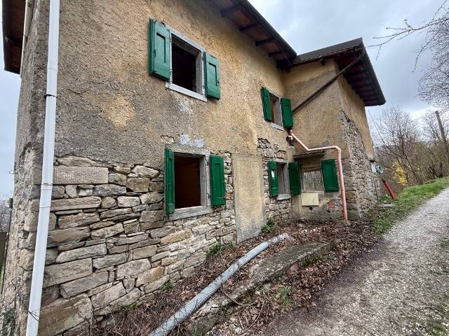 casa indipendente in vendita a Firenzuola in zona Montalbano