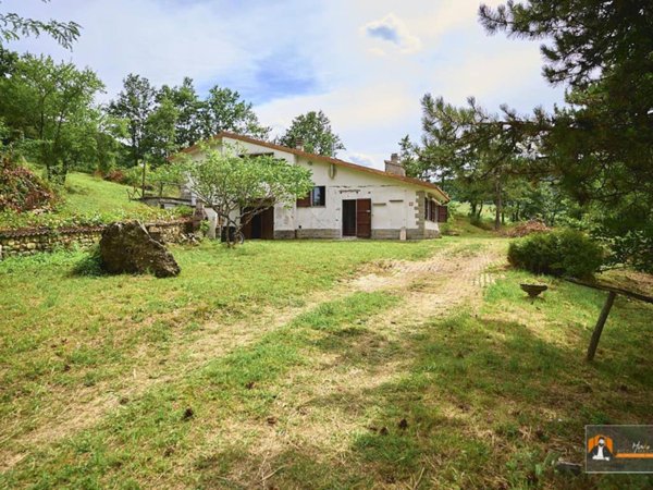 casa indipendente in vendita a Firenzuola