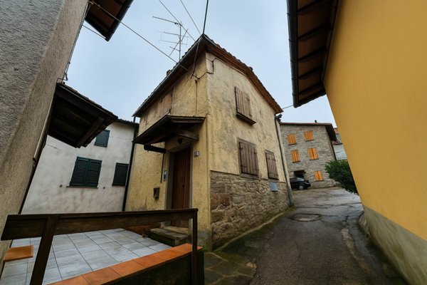 casa indipendente in vendita a Firenzuola