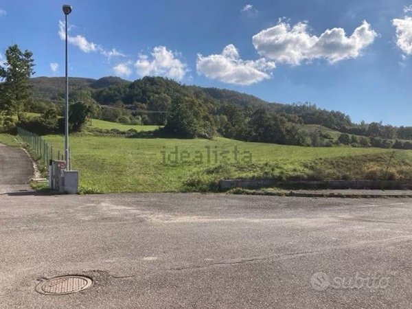 terreno edificabile in vendita a Firenzuola