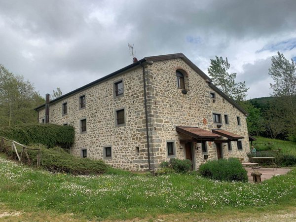 casa indipendente in vendita a Firenzuola in zona Bruscoli