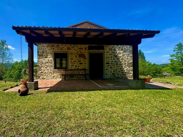 casa indipendente in vendita a Firenzuola