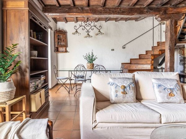 casa indipendente in vendita a Firenzuola