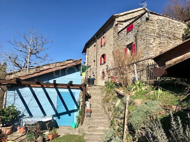 casa indipendente in vendita a Firenzuola