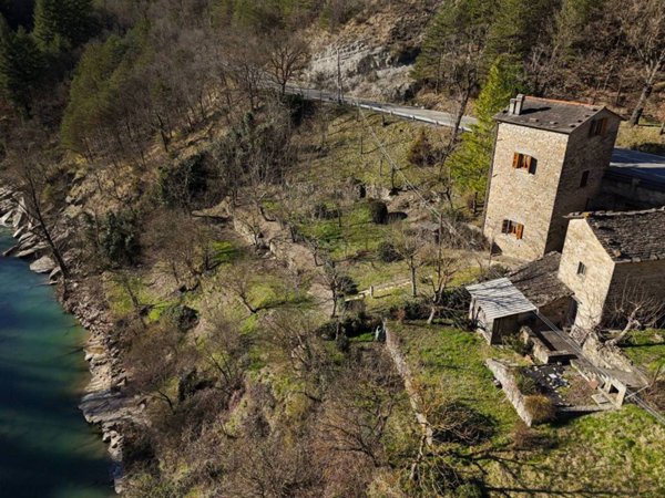 casa indipendente in vendita a Firenzuola