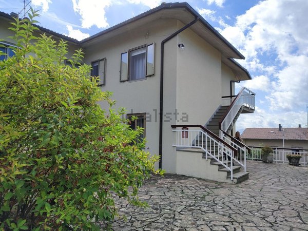 appartamento in vendita a Firenzuola in zona Bruscoli