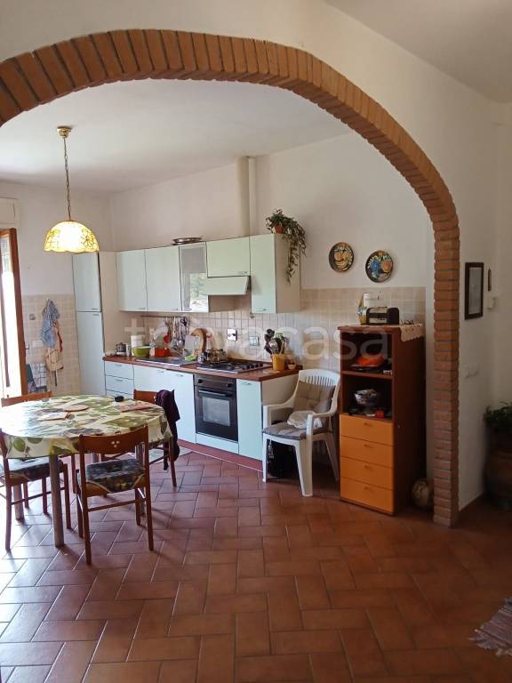 appartamento in vendita a Firenzuola in zona Pietramala