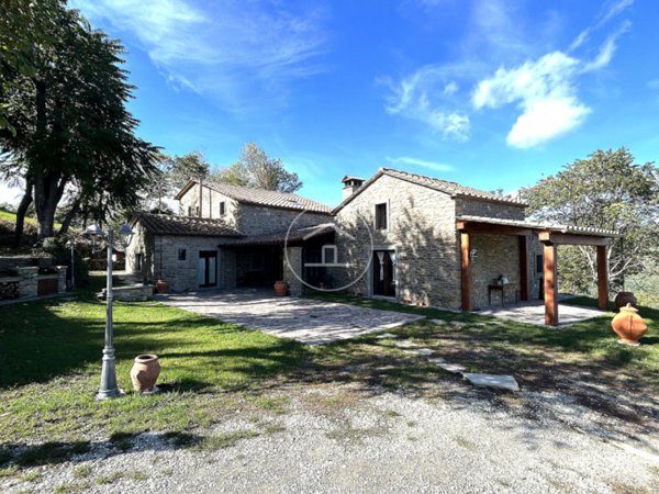 casa indipendente in vendita a Firenzuola