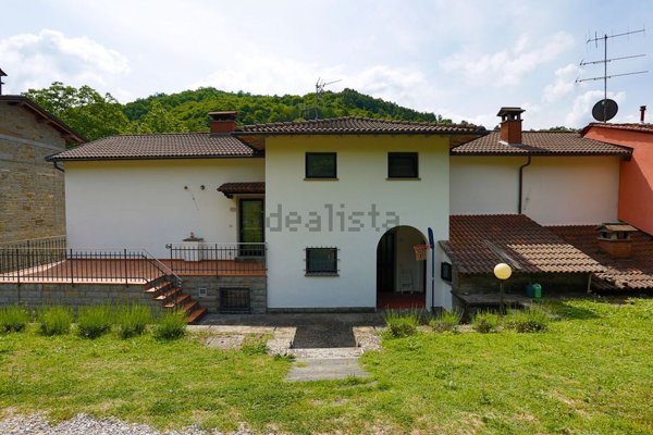 quadrivano in vendita a Firenzuola in zona Borgo Santerno