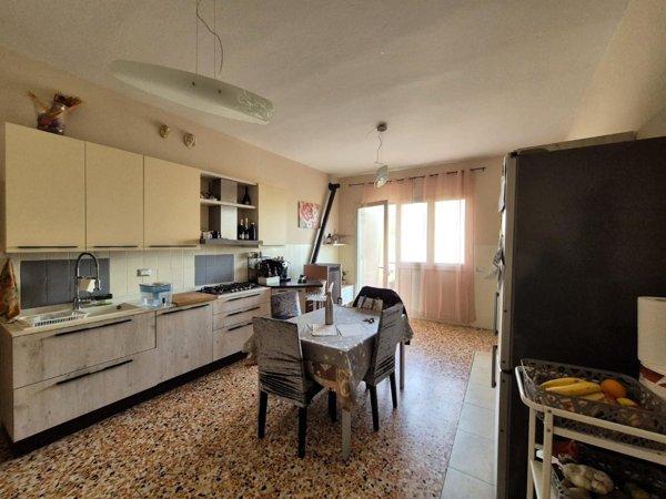 casa semindipendente in vendita a Fucecchio in zona Torre