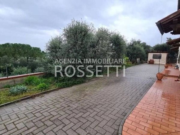 casa indipendente in vendita a Fucecchio