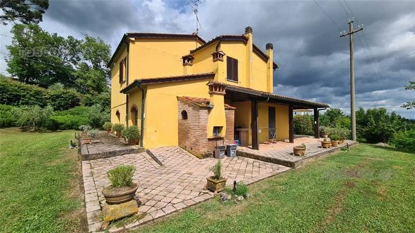 casa indipendente in vendita a Fucecchio