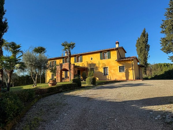 casa indipendente in vendita a Fucecchio