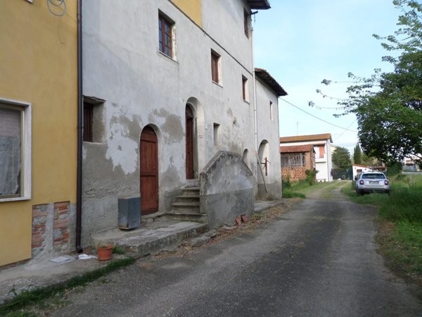 casa indipendente in vendita a Fucecchio in zona Ponte a Cappiano