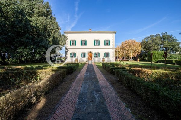 villa in vendita a Fucecchio