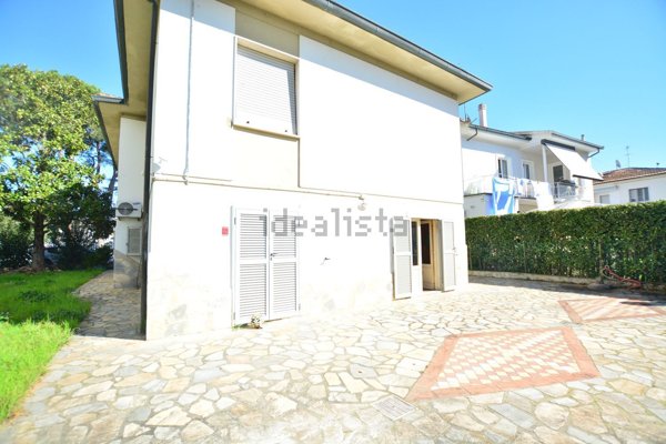 casa indipendente in vendita a Fucecchio