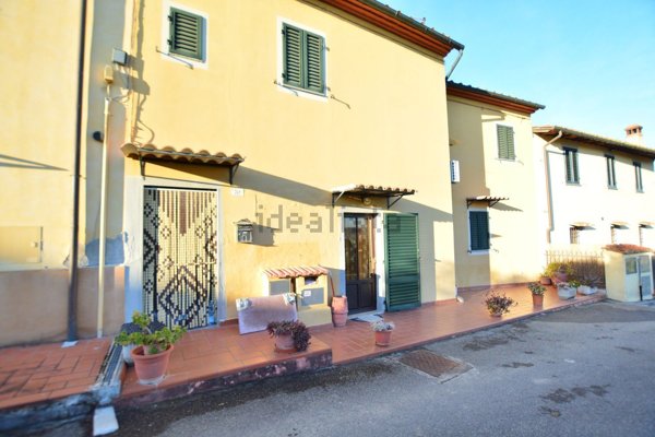casa indipendente in vendita a Fucecchio in zona Torre