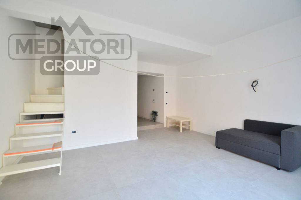 casa indipendente in vendita a Fucecchio in zona Ponte a Cappiano