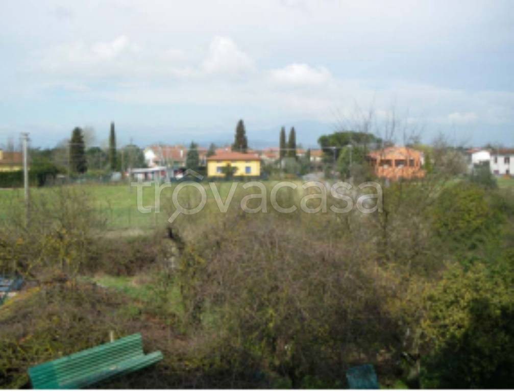 casa indipendente in vendita a Fucecchio in zona Querce