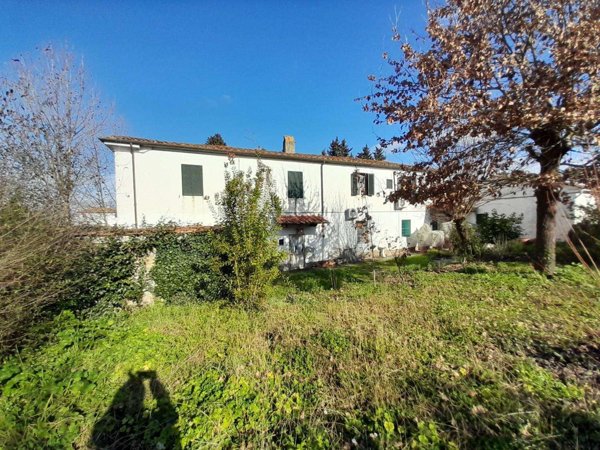 casa indipendente in vendita a Fucecchio