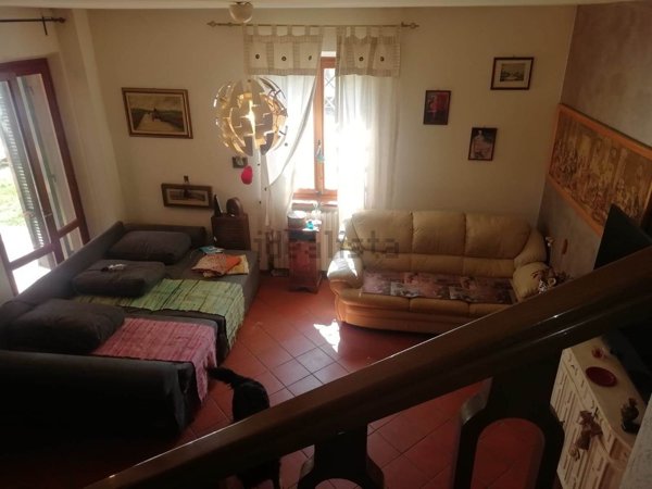 casa indipendente in vendita a Fucecchio