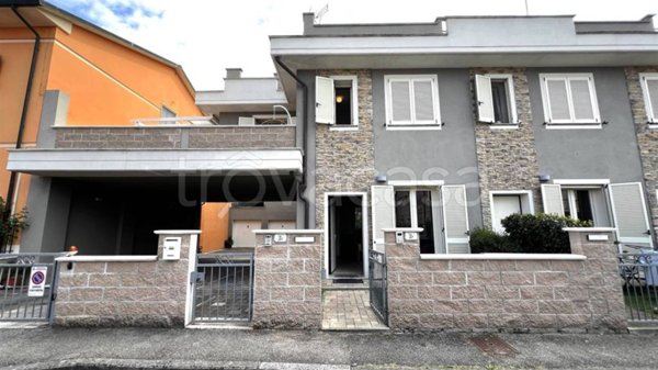 casa indipendente in vendita a Fucecchio