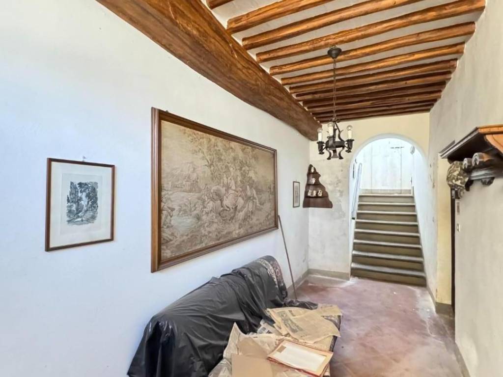 casa indipendente in vendita a Fucecchio in zona Galleno