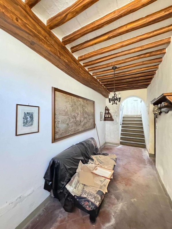 intera palazzina in vendita a Fucecchio in zona Galleno