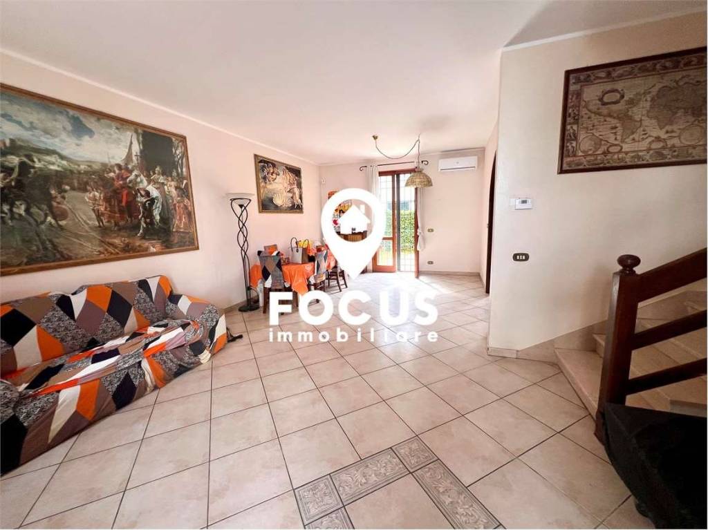 casa indipendente in vendita a Fucecchio