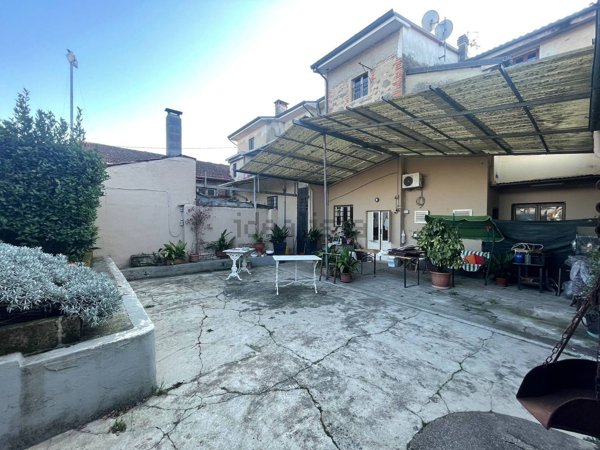 casa indipendente in vendita a Fucecchio