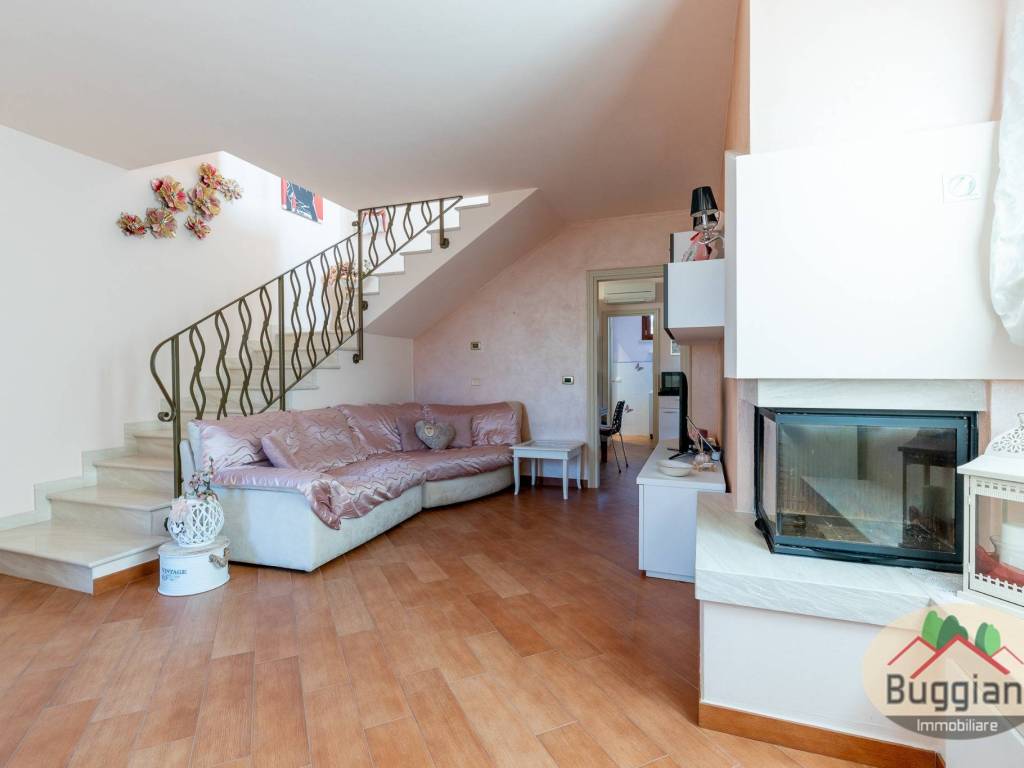 casa indipendente in vendita a Fucecchio
