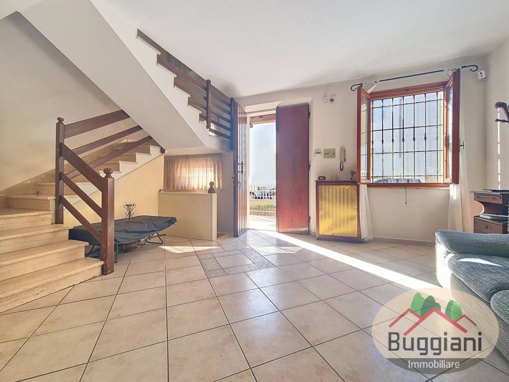 casa indipendente in vendita a Fucecchio