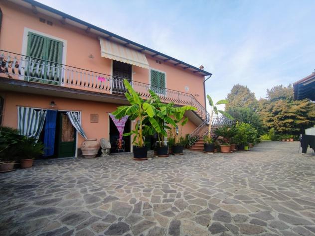 casa indipendente in vendita a Fucecchio in zona Ponte a Cappiano