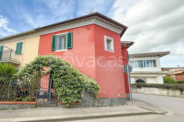 casa indipendente in vendita a Fucecchio