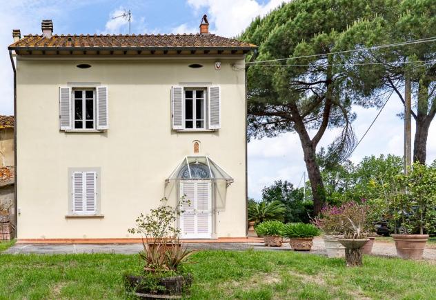 casa indipendente in vendita a Fucecchio in zona Pinete