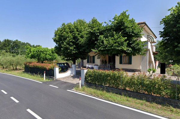 casa indipendente in vendita a Fucecchio