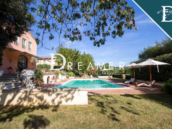 villa in vendita a Fucecchio