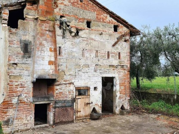 casa indipendente in vendita a Fucecchio